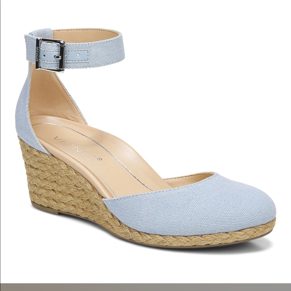 Vionic light blue wedge size 8